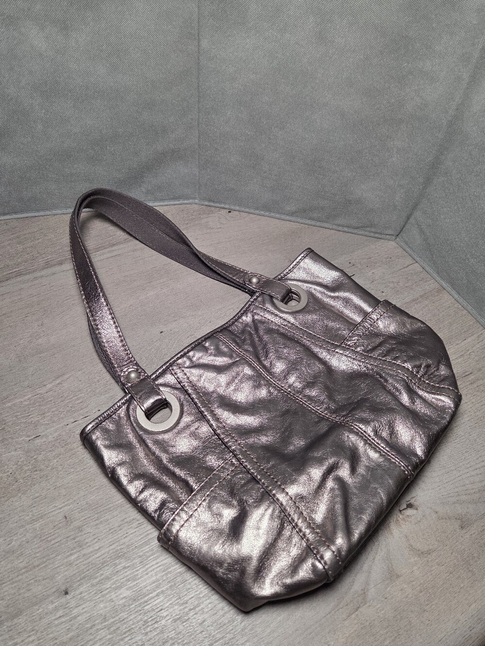 Fossil Long Live Vintage Metallic Silver Leather Purse/Tote Bag